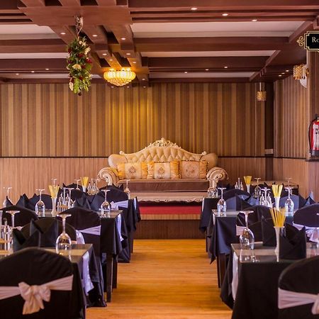 Royal Empire Boutique Hotel Катманду Екстериор снимка