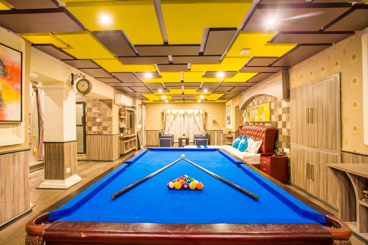Royal Empire Boutique Hotel Катманду Екстериор снимка