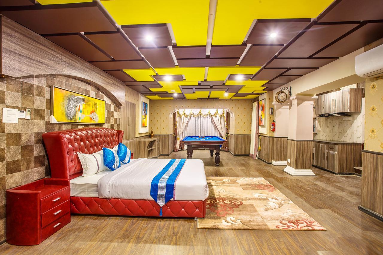 Royal Empire Boutique Hotel Катманду Екстериор снимка