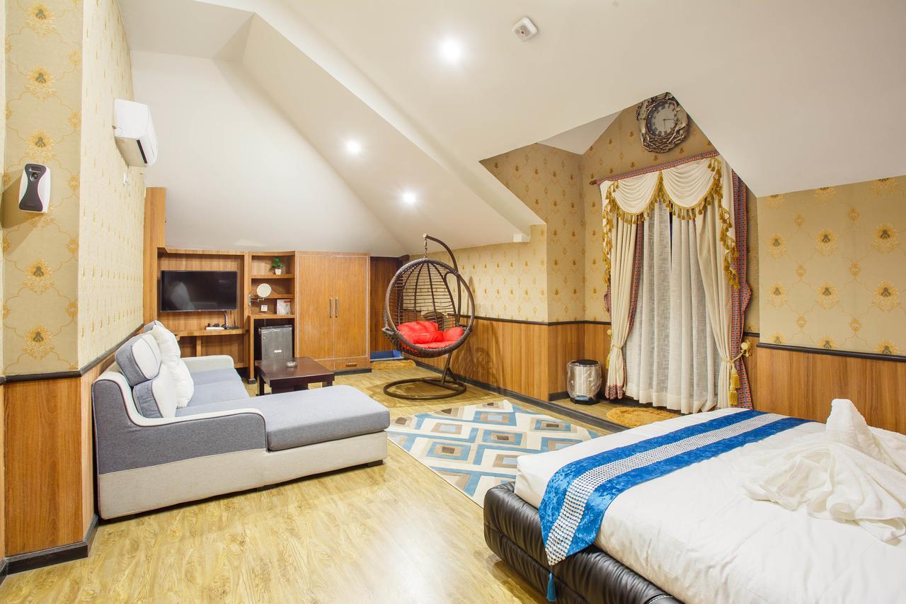 Royal Empire Boutique Hotel Катманду Екстериор снимка