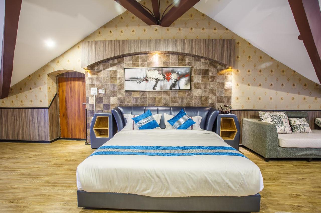 Royal Empire Boutique Hotel Катманду Екстериор снимка
