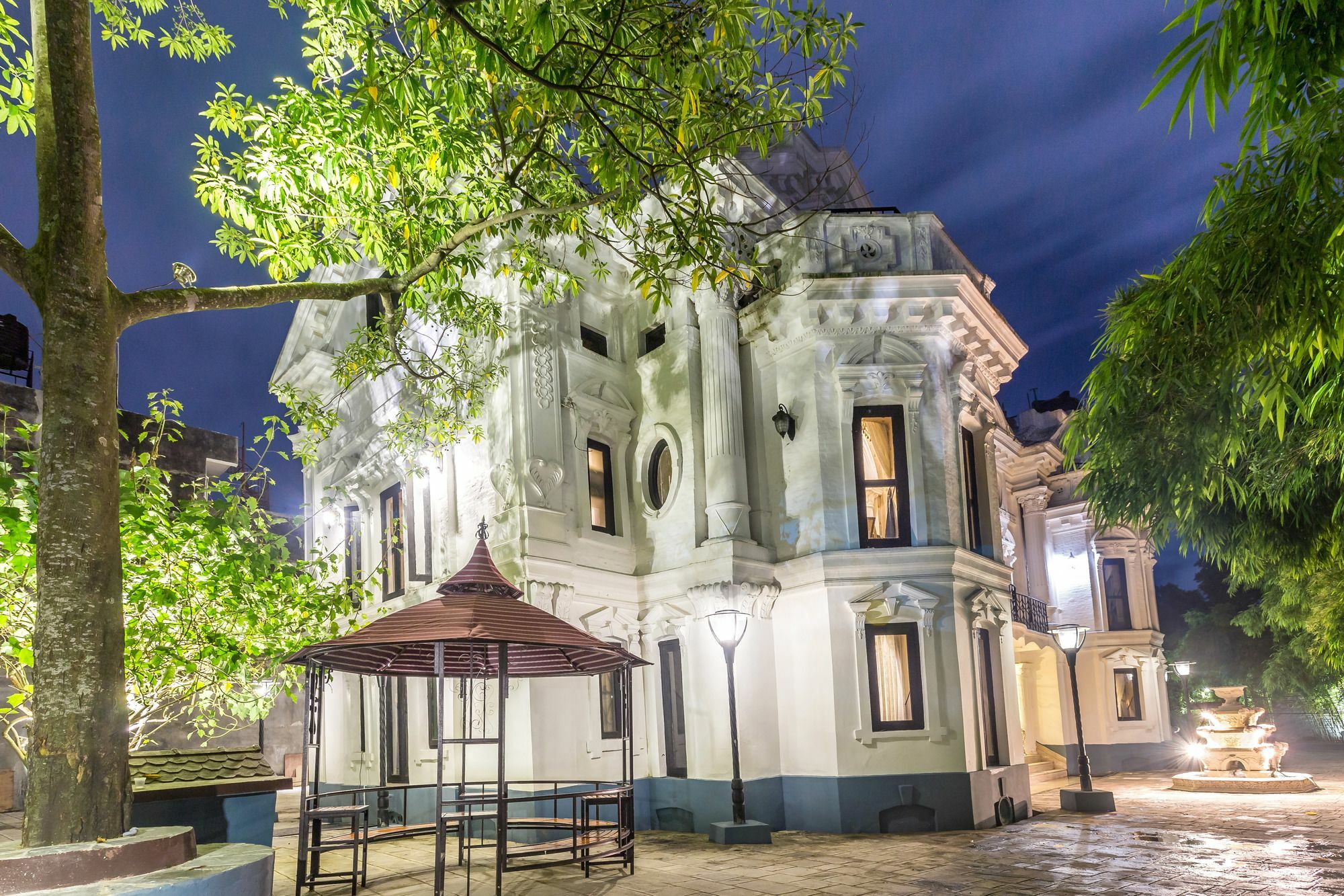 Royal Empire Boutique Hotel Катманду Екстериор снимка