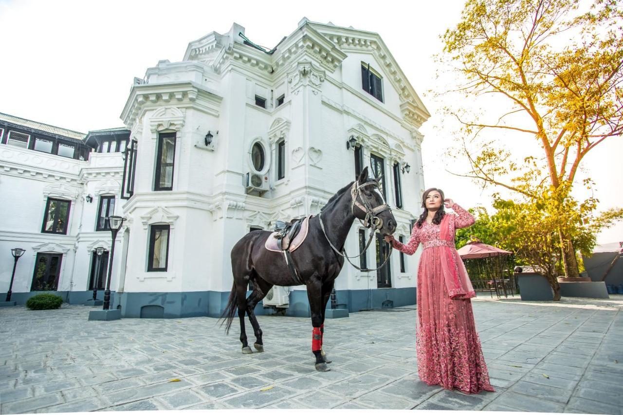 Royal Empire Boutique Hotel Катманду Екстериор снимка